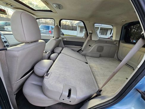 Used 2009 Mercury Mariner Premier image 36