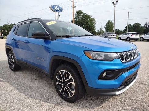 Used 2024 Jeep Compass Limited AWD/4WD image 7