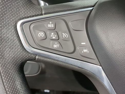 Used 2022 Chevrolet Equinox LS w/ LS Convenience Package image 36