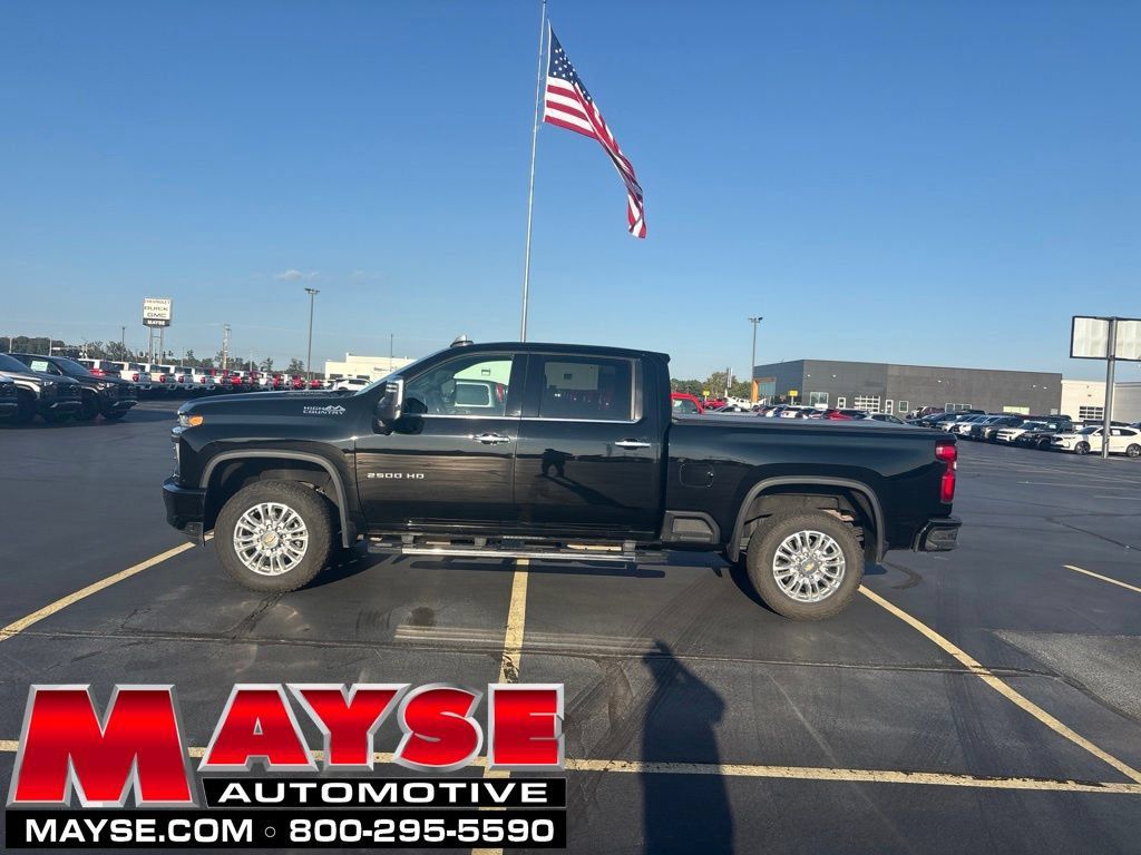 Used 2022 Chevrolet Silverado 2500 High Country AWD/4WD image 1