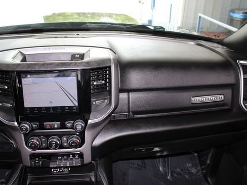 Used 2024 RAM 2500 Big Horn w/ Sport Appearance Package AWD/4WD image 29