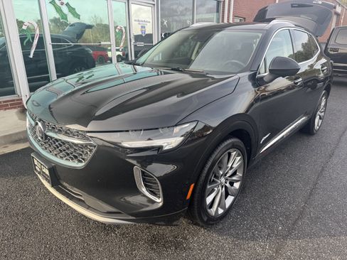 Used 2022 Buick Envision Avenir w/ Technology Package II image 5