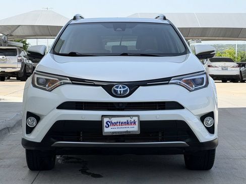 Used 2018 Toyota RAV4 Limited w/ Advanced Technology Package AWD/4WD image 7