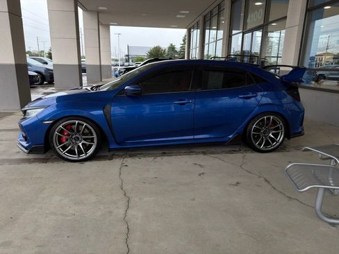 Used 2019 Honda Civic Type R image 2