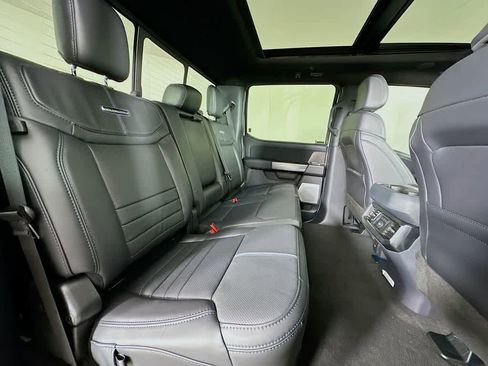 New 2026 Ford F250 Platinum w/ Tremor Off-Road Package image 34