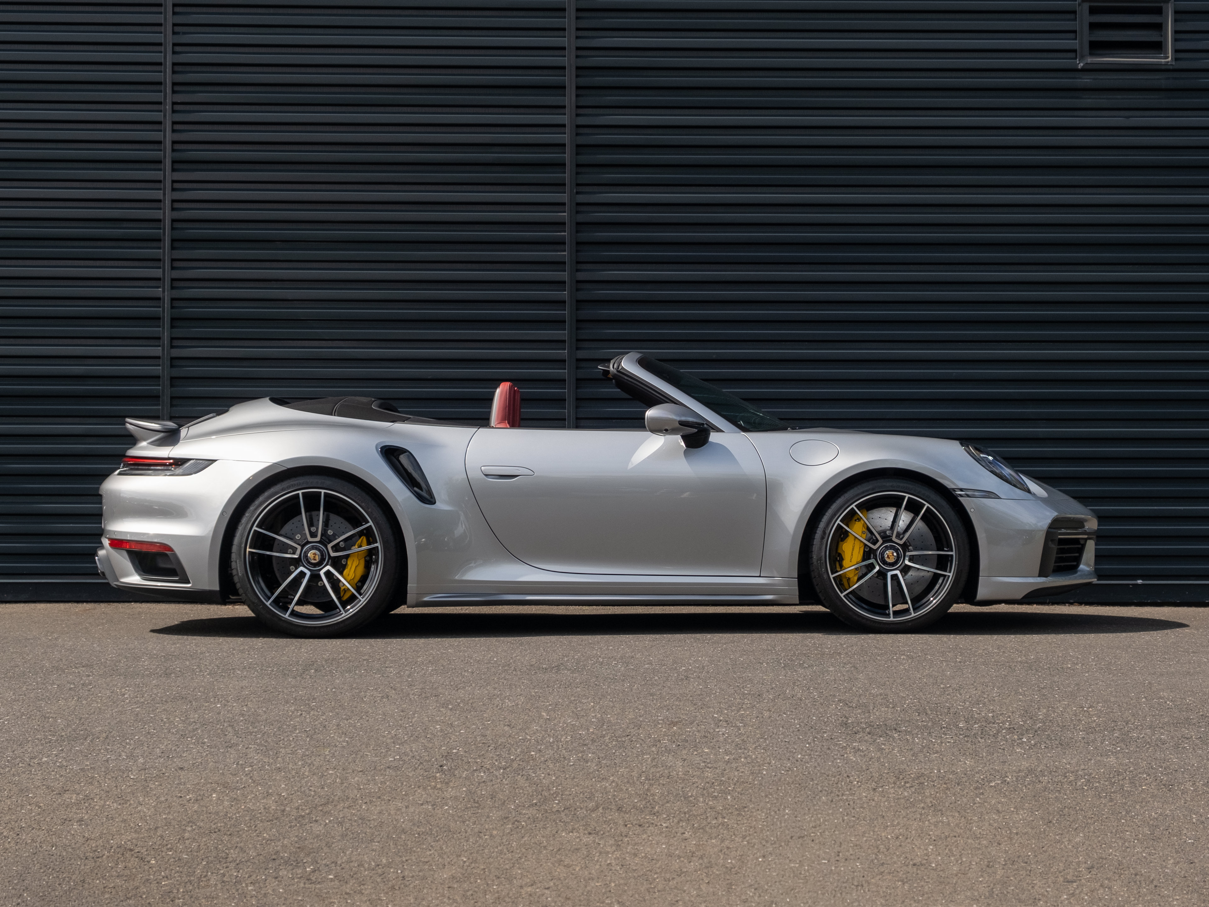 Certified 2024 Porsche 911 Turbo S AWD/4WD image 9