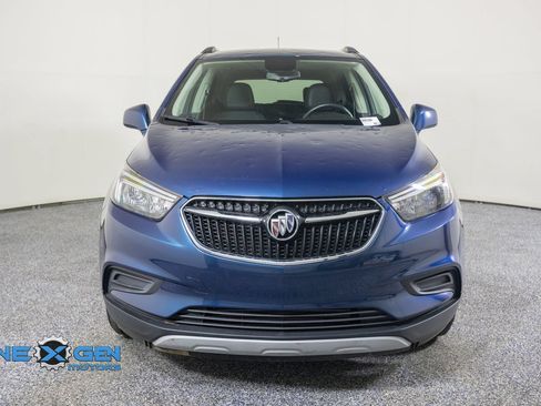 Used 2020 Buick Encore Preferred w/ Safety Package FWD image 2