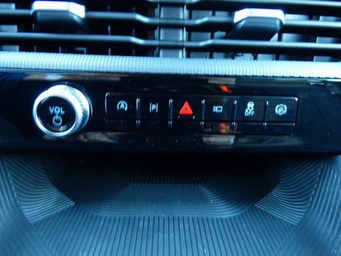 New 2026 Ford Explorer ST-Line w/ ST-Line Street Pack image 29