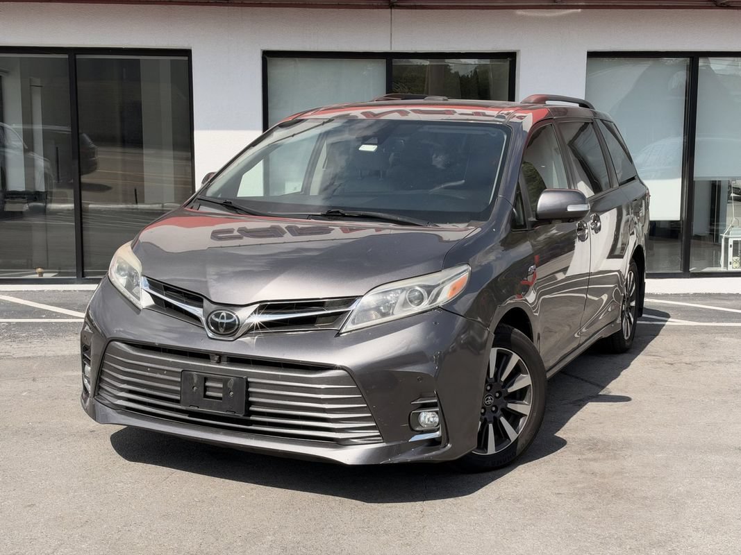 Used 2020 Toyota Sienna Limited Premium AWD/4WD image 1