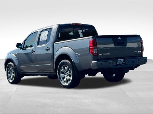 Used 2021 Nissan Frontier SV AWD/4WD image 5