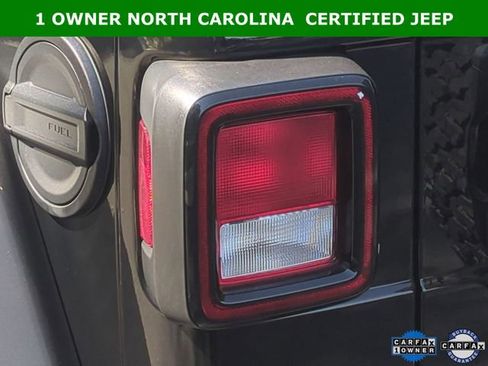 Certified 2023 Jeep Wrangler Unlimited Rubicon w/ Cold Weather Group AWD/4WD image 21