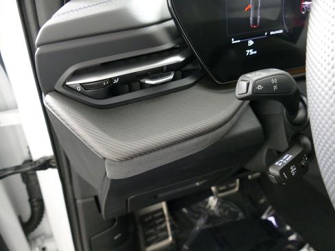 Used 2025 Audi SQ5 Premium Plus w/ Premium Plus Package AWD/4WD image 14