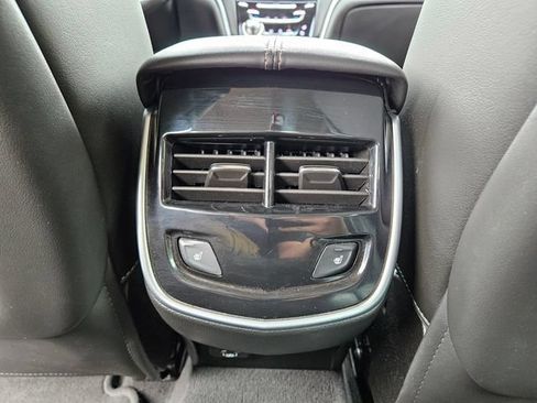 Used 2019 Cadillac XTS Luxury FWD image 11