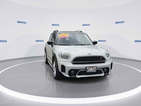 Used 2023 MINI Cooper Countryman S FWD image 2