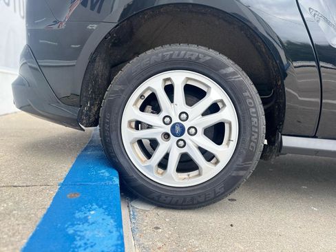 Used 2019 Ford Transit Connect XLT FWD image 15