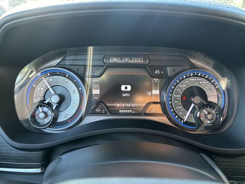 Used 2022 RAM 2500 Limited image 15