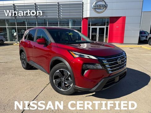 Certified 2025 Nissan Rogue SV image 1