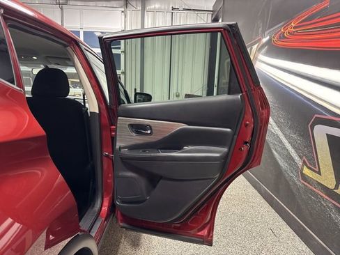 Used 2018 Nissan Murano S w/ Cargo Package image 22