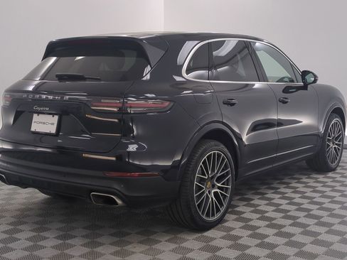 Certified 2023 Porsche Cayenne Platinum Edition AWD/4WD image 9