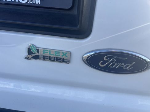 Used 2013 Ford E-150 and Econoline 150 Commercial image 22