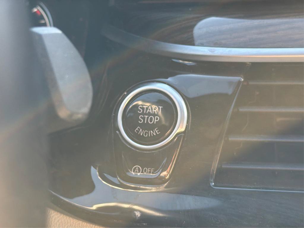 Used 2018 BMW 540i RWD image 27