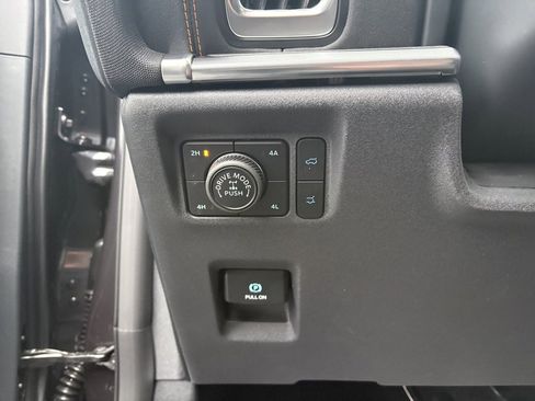 New 2026 Ford Expedition Tremor image 22