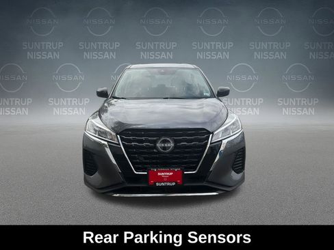 Used 2023 Nissan Kicks S FWD image 10