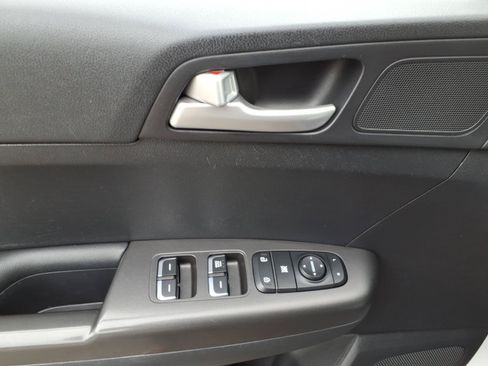 Used 2017 Kia Sportage LX FWD image 14