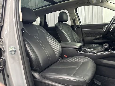 Certified 2022 Kia Sorento SX FWD image 20
