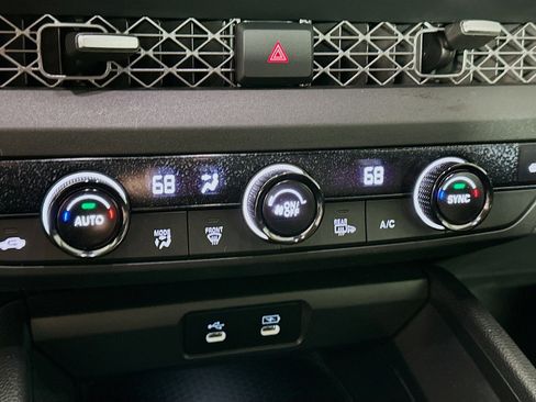 Used 2024 Honda Accord EX image 22