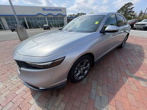 Certified 2024 Honda Accord EX-L image 24