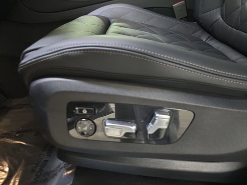 Used 2026 BMW X5 sDrive40i image 28