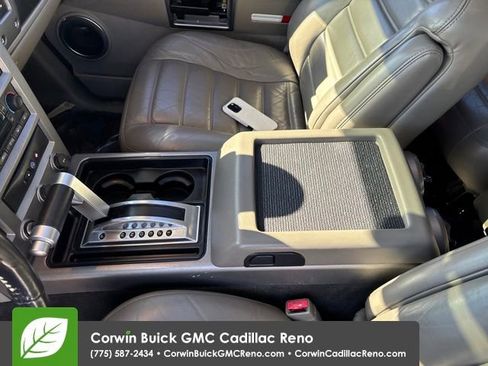 Used 2003 HUMMER H2 w/ Preferred Equipment Group image 27