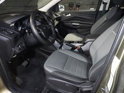Used 2013 Ford Escape SE image 8