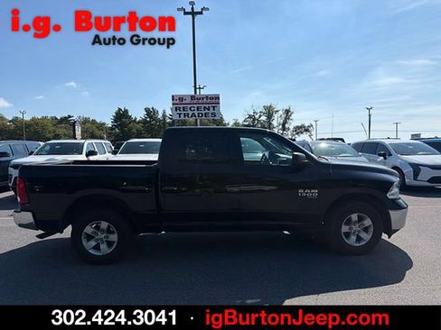 Used 2021 RAM 1500 Classic SLT AWD/4WD image 2