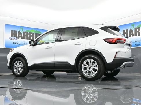 New 2025 Ford Escape Active w/ Cold Weather Package image 21
