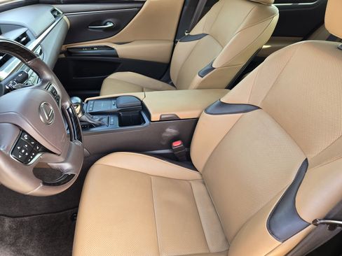 Used 2019 Lexus ES 350 w/ Premium Package image 19