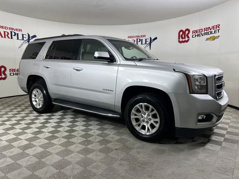 Used 2017 GMC Yukon SLT RWD image 1