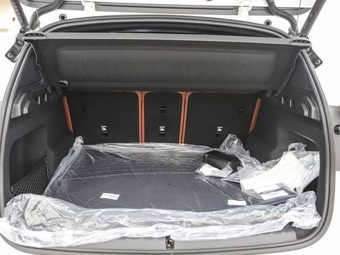 New 2026 BMW X1 xDrive28i w/ Technology Package image 25