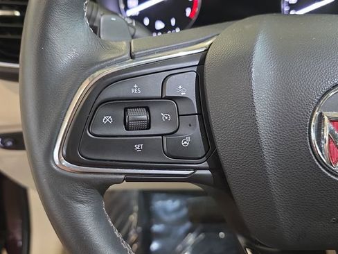 Used 2023 Buick Envision Avenir AWD/4WD image 17