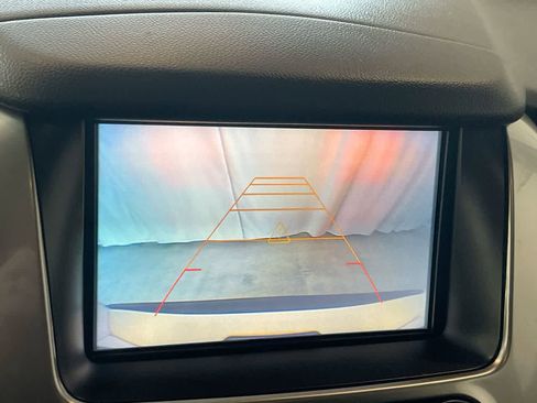 Used 2016 Chevrolet Tahoe LT image 17