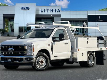 New 2024 Ford F350 XL w/ XL Chrome Package
