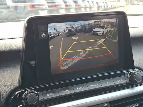 Used 2023 Kia Forte LXS image 18