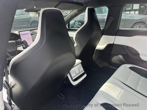 Used 2026 Tesla Model S Plaid AWD/4WD image 21