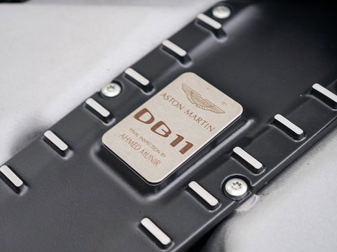 Used 2017 Aston Martin DB11 V12 image 35