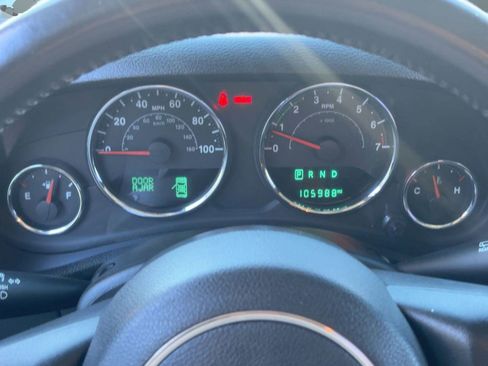 Used 2016 Jeep Wrangler Unlimited Sport w/ Max Tow Package image 17