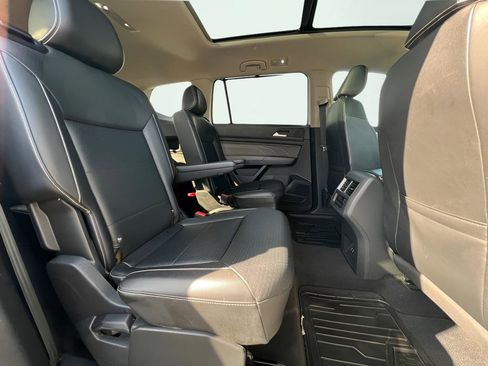 Used 2022 Volkswagen Atlas SEL R-Line AWD/4WD image 28