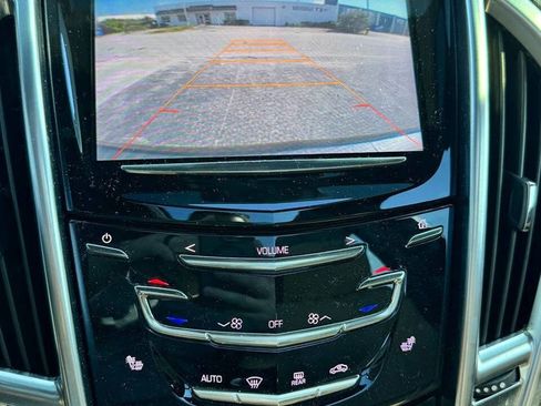 Used 2015 Cadillac SRX Luxury w/ Driver Awareness Package FWD image 17