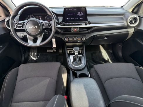 Certified 2023 Kia Forte LXS image 10