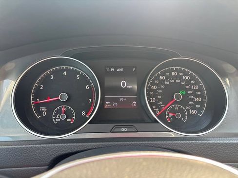 Used 2017 Volkswagen Golf Alltrack SE AWD/4WD image 28